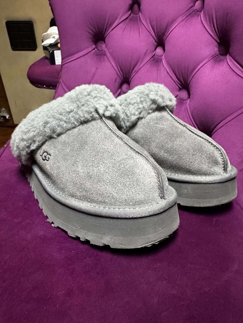 UGG Disquette Cozy platform grey fur lined slippers size US 8 NWOB
